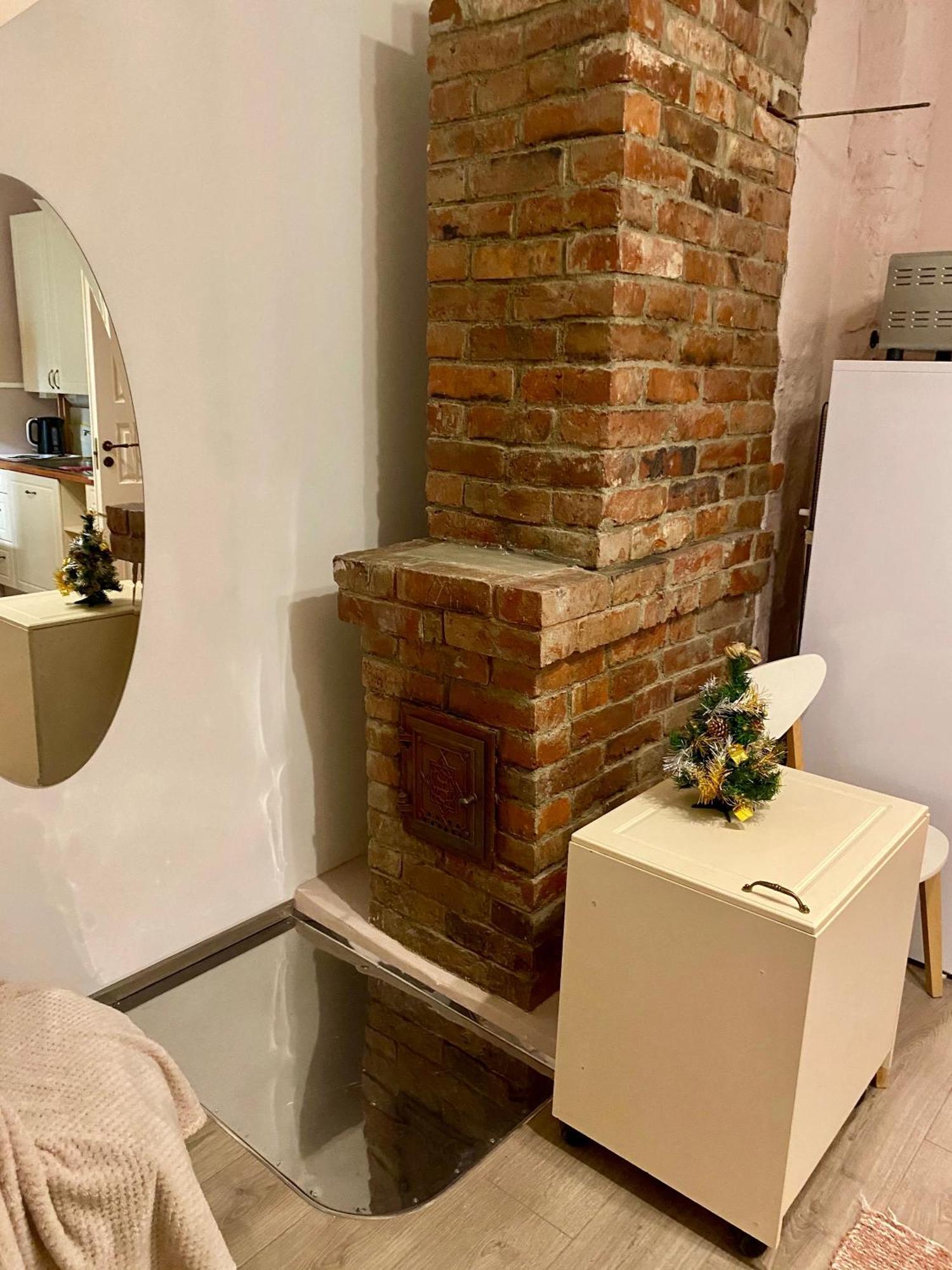 Guest House Nina Art Kotka Bilik gambar